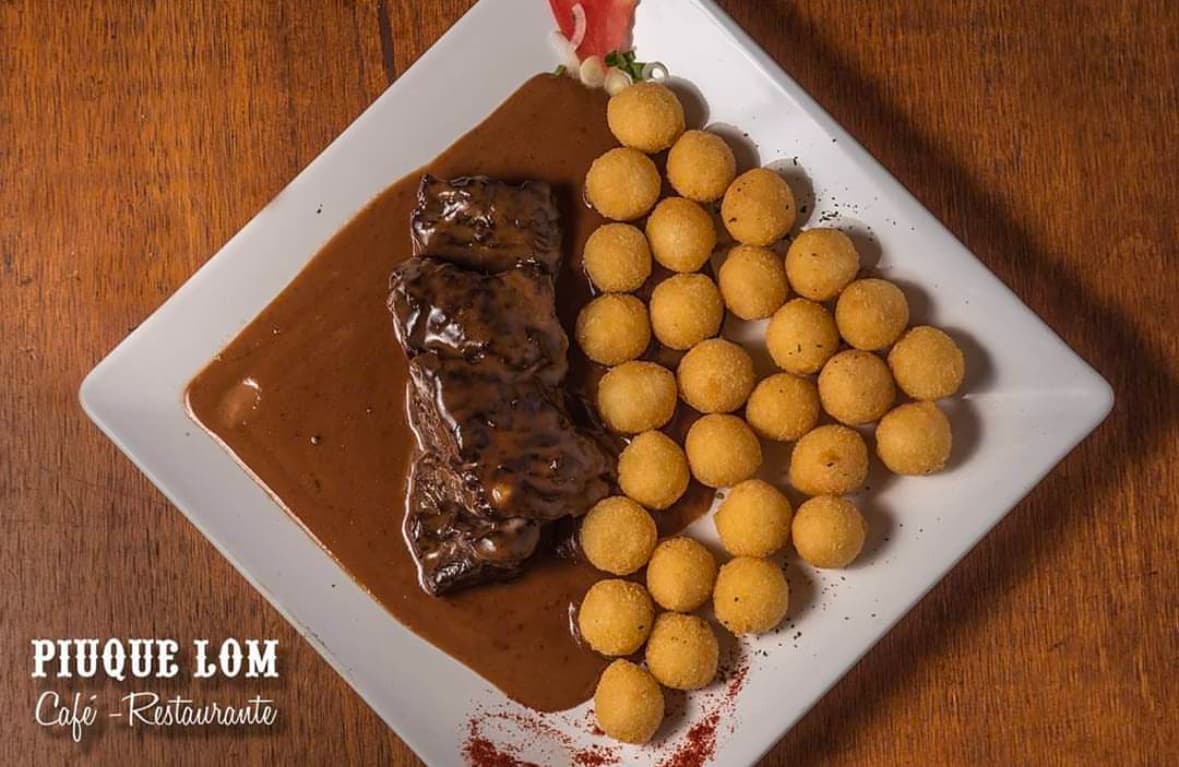 Piuquelom Resto